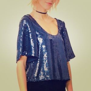 FREE PEOPLE Navy sequin crop top
